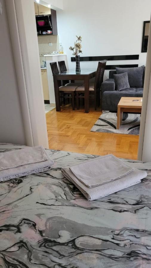 Apartament Apartman Ema Valjevo Zewnętrze zdjęcie