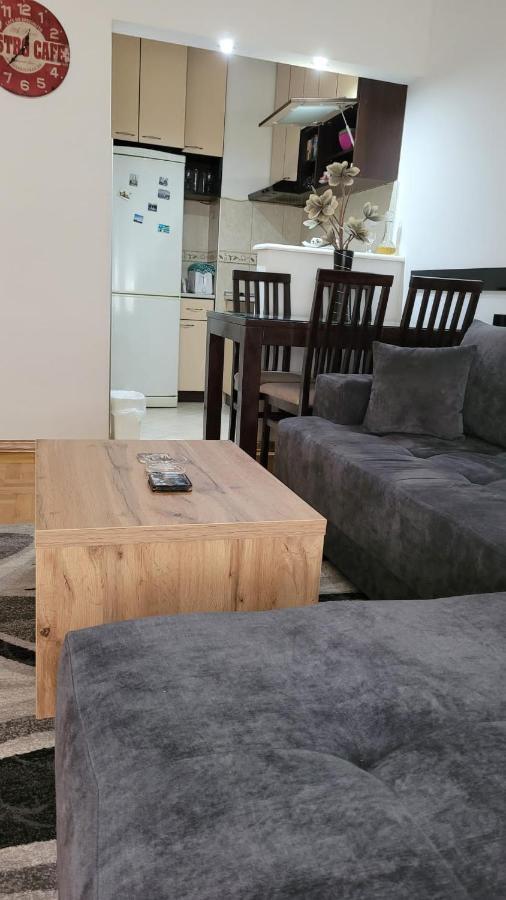 Apartament Apartman Ema Valjevo Zewnętrze zdjęcie