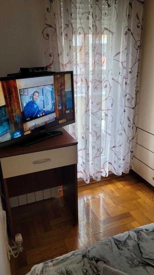 Apartament Apartman Ema Valjevo Zewnętrze zdjęcie