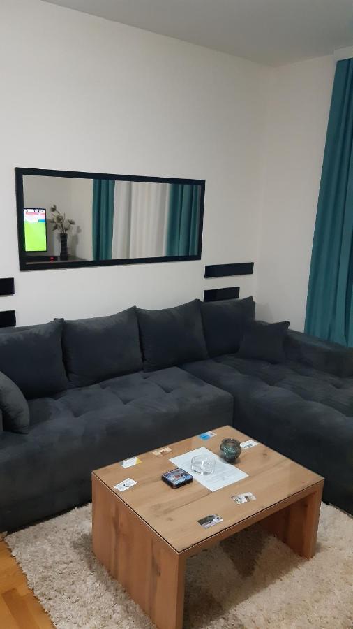 Apartament Apartman Ema Valjevo Zewnętrze zdjęcie