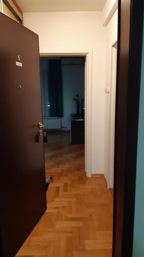 Apartament Apartman Ema Valjevo Zewnętrze zdjęcie